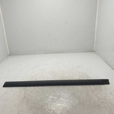 537945 modanatura esterna usato  Mineo