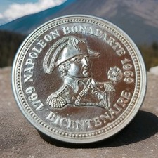 Médaille napoleon. bicentenai d'occasion  Ris-Orangis