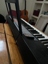 Tastiera musicale professional usato  Venetico