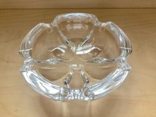 Portacenere vetro massiccio usato Portacenere vetro massiccio usato  Treviglio