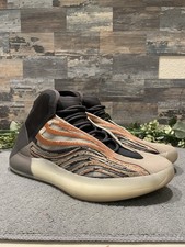 Yeezy qntm flash for sale  Everett