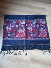 Women pashmina nwot for sale  DONCASTER