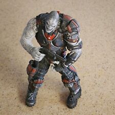 Boneco de ação Gears of War 2 NECA Locust Sniper Drone solto com arma comprar usado Boneco de ação Gears of War 2 NECA Locust Sniper Drone solto com arma comprar usado  Enviando para Brazil
