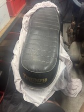 Selle triumph trident d'occasion  Groisy
