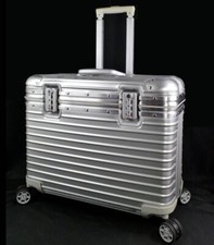 Rimowa topas 932.50 d'occasion  Expédié en Belgium