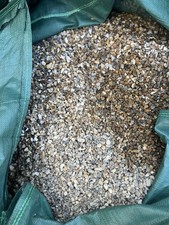 Approx 500kg decorative for sale  LEATHERHEAD