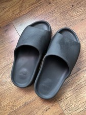 Adidas yeezy slides for sale  LUTON