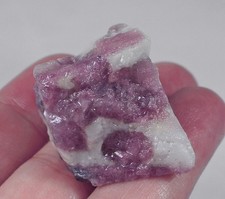 130ct natural pink for sale  Walnut