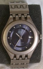 Relógio de pulso feminino GUESS Waterpro titânio data 10 ATM quartzo #G13019G funcionando comprar usado  Enviando para Brazil