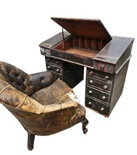 chesterfield desk for sale  WATERLOOVILLE