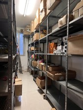 Scaffali metallo magazzino. usato  Piombino