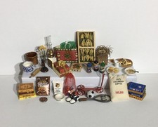 Lote de 39 piezas de decoración de casa de muñecas miniatura de colección libros para mascotas de cocina marcas de sala de estar segunda mano  Embacar hacia Mexico