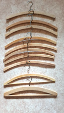 Alte kleiderbügel holz gebraucht kaufen  Unterkirnach