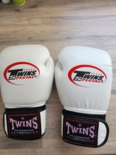 Twin 10oz muay for sale  WHITEHAVEN