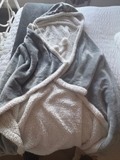 Fleece hooded throw for sale  WISBECH