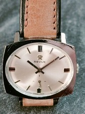 Montre revue mécanique d'occasion  Précy-sur-Oise