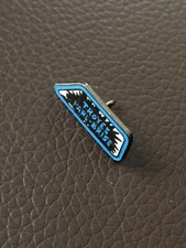 Pin pare brise d'occasion  Bréviandes