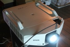 Epson z8000wu elpls04 gebraucht kaufen Epson z8000wu elpls04 gebraucht kaufen  Dippoldiswalde