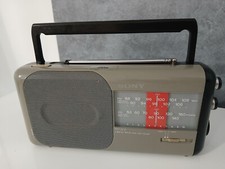 Radio portatile sony usato  Valenzano