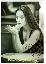 Fotografia assinada à mão de Vanessa Dermouy comprar usado  Enviando para Brazil