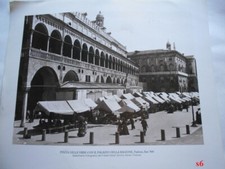 Piazza erbe con usato  Macerata