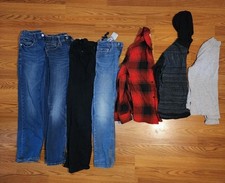 Lot boys clothes for sale  Ephrata