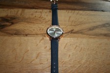 Damenarmbanduhr rose goldfarbe gebraucht kaufen Damenarmbanduhr rose goldfarbe gebraucht kaufen  Baiersdorf