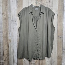 Usado, Blusa LNA Clothing tamanho grande sem mangas botão verde oliva tamanho pequeno comprar usado  Enviando para Brazil