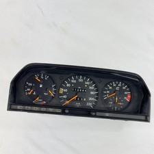 Mercedes w201 tacho gebraucht kaufen Mercedes w201 tacho gebraucht kaufen  Taufkirchen (Vils)