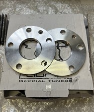 Coppia distanziali 5mm usato  Biella