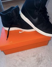 gay nike d'occasion gay nike d'occasion Cergy-