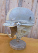 Ancien casque vintage d'occasion  Targon