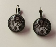Boucle oreille dormeuse d'occasion  Chartres