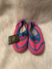 girls water shoes for sale  Fayette