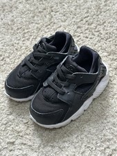 Nike air huarache for sale  BLACKBURN