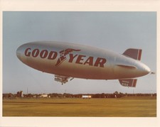 Usado, Foto original 8x10 GOODYEAR N10A AMERICA DIRIGÍVEL 1970 DECOLANDO 14 comprar usado  Enviando para Brazil