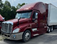2015 freightliner sleeper for sale  Effort