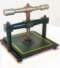 Ancien presse relier d'occasion  Jassans-Riottier