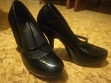 Sexy decolte pin usato  Vo