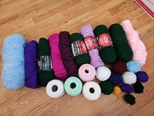 Large lot yarn for sale  Grants Pass