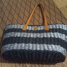 Bolsa tote feminina listrada azul marinho e prata trançada forrada JPN comprar usado Bolsa tote feminina listrada azul marinho e prata trançada forrada JPN comprar usado  Enviando para Brazil