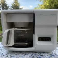 Cafeteira Black & Decker Spacemaker 12 xícaras branca funciona muito bem comprar usado  Enviando para Brazil