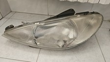 Faro anteriore sinistro usato  Assago