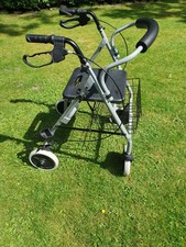 Rollator gebraucht kaufen  Bederkesa