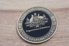 Australian department defense d'occasion  Expédié en Belgium