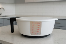 Large white batter for sale  Bellevue