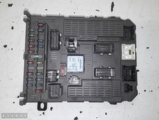 2003 CITROEN C5 FUSE BOX EUROPEAN UNDER THE PANEL 2000HDI 96493017 comprar usado  Enviando para Brazil