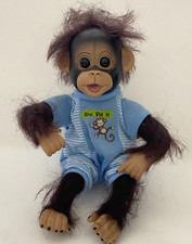 Boneca Poseable realista bebê chimpanzé chimpanzé menino macaco em roupa fofa comprar usado Boneca Poseable realista bebê chimpanzé chimpanzé menino macaco em roupa fofa comprar usado  Enviando para Brazil