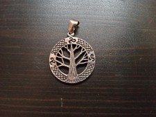 Anhänger weltenbaum triskele gebraucht kaufen Anhänger weltenbaum triskele gebraucht kaufen  Alteglofsheim