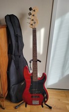 Squier fender precision d'occasion  Voisins-le-Bretonneux